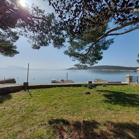 Seaside Dunka Martinšćica