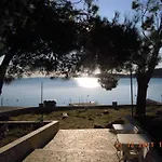 Seaside Dunka Martinšćica
