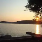Seaside Dunka 公寓 Martinšćica