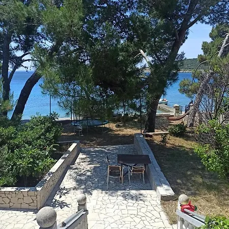 Seaside Dunka * Martinscica (Cres)